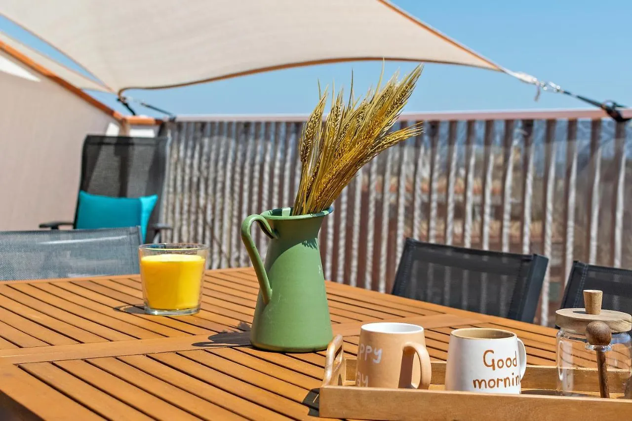 Tendency Apartments Sagrada Familia Penthouse Barcelona