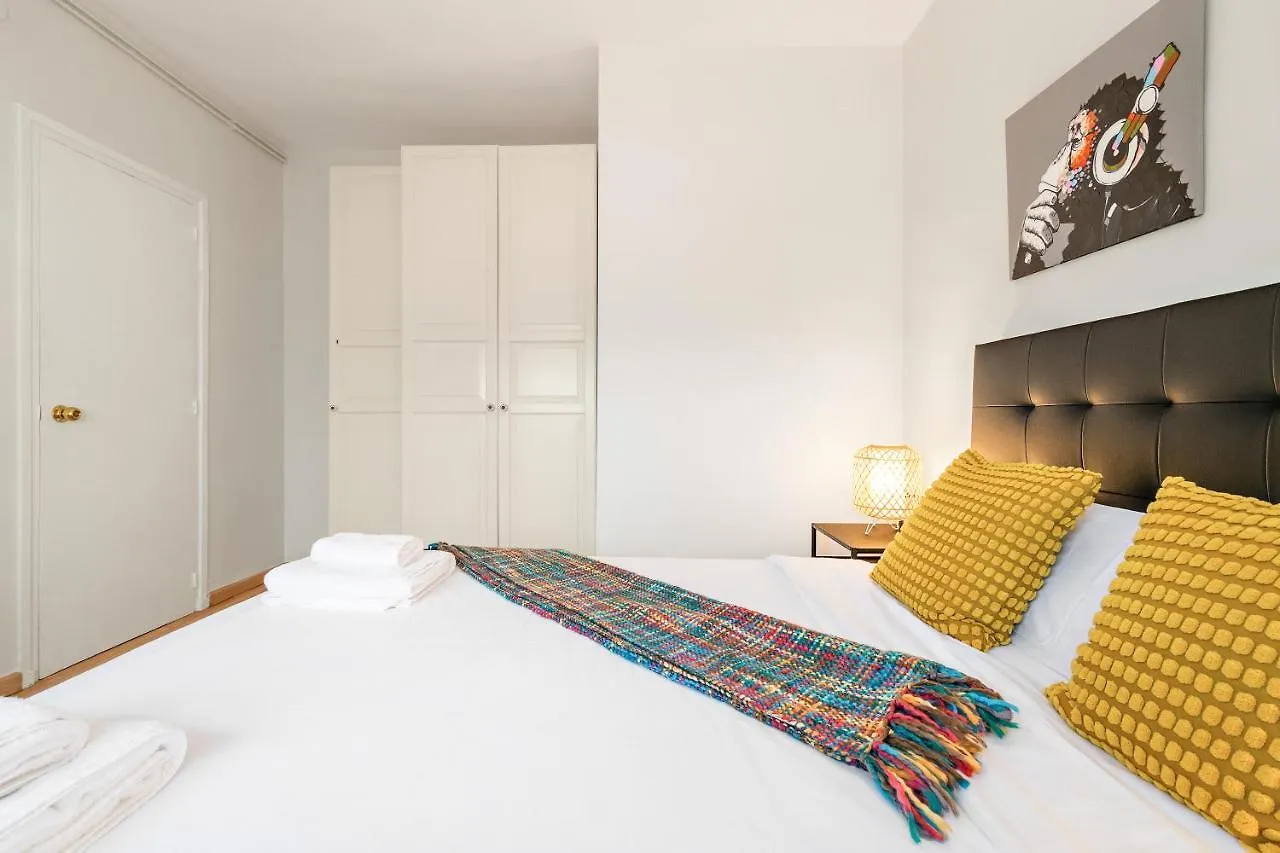 Tendency Apartments Sagrada Familia Penthouse Barselona İspanya