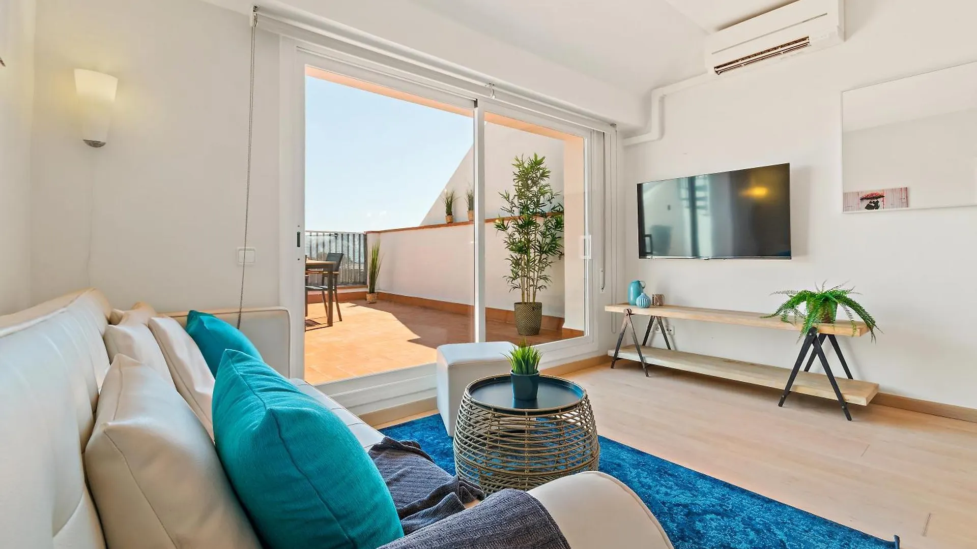 Tendency Apartments Sagrada Familia Penthouse Barselona 0*,  İspanya