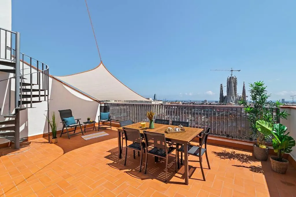 Tendency Apartments Sagrada Familia Penthouse 바르셀로나